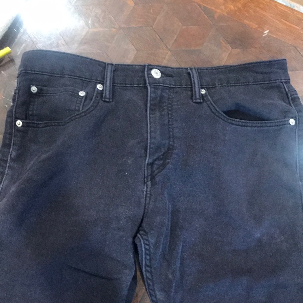 black Levi 512 W 32 L 32